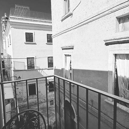 Home J&J Bari Extérieur photo