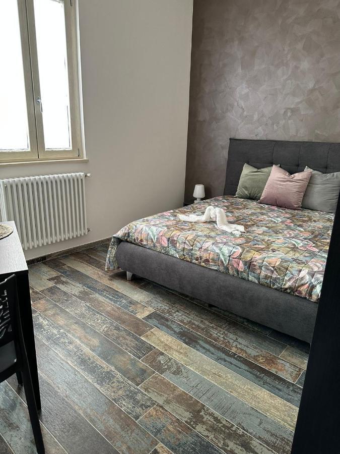 Home J&J Bari Extérieur photo