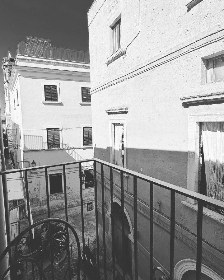 Home J&J Bari Extérieur photo